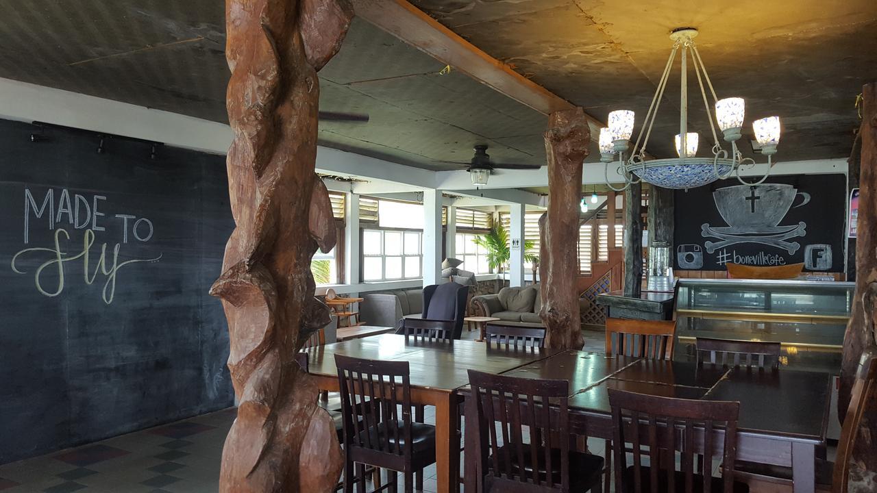 פונטה גורדה The Sea Front Inn מראה חיצוני תמונה