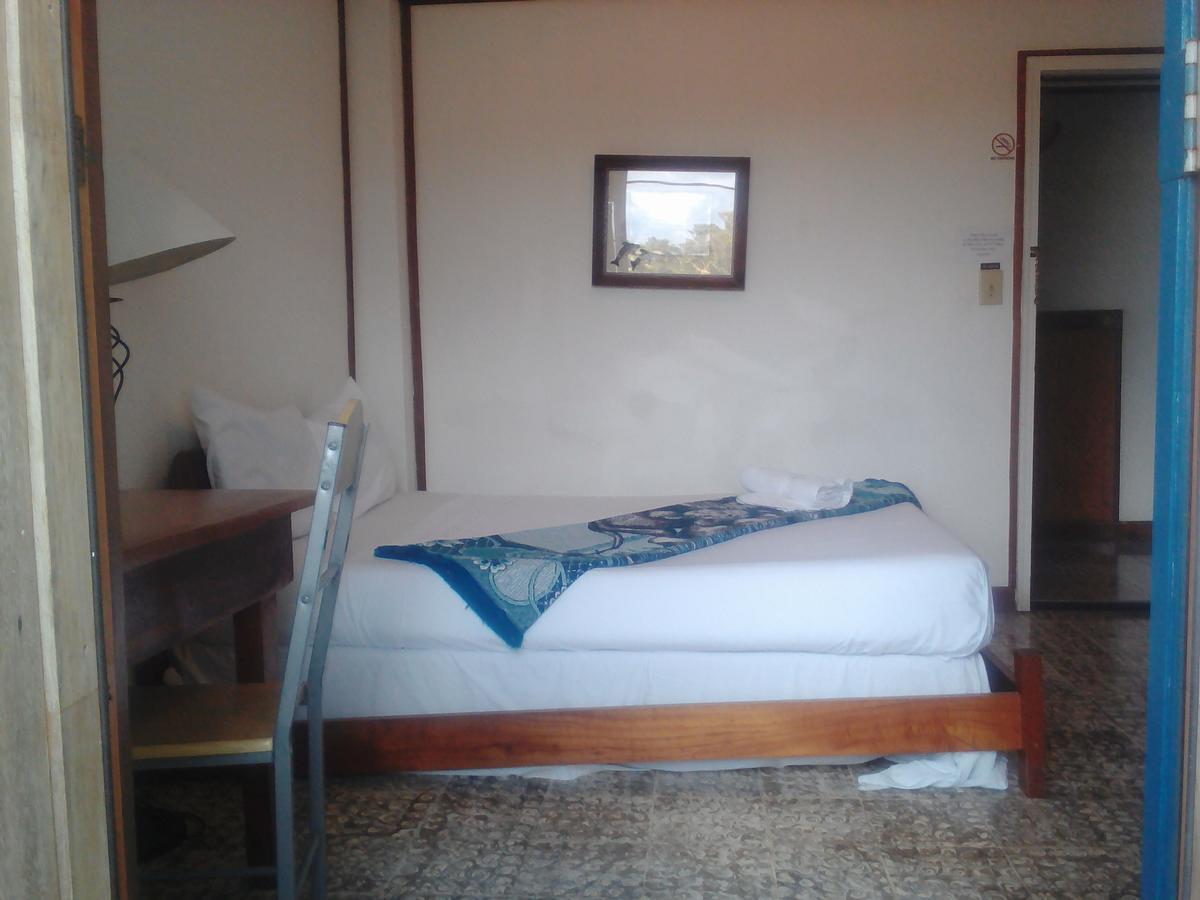 פונטה גורדה The Sea Front Inn מראה חיצוני תמונה